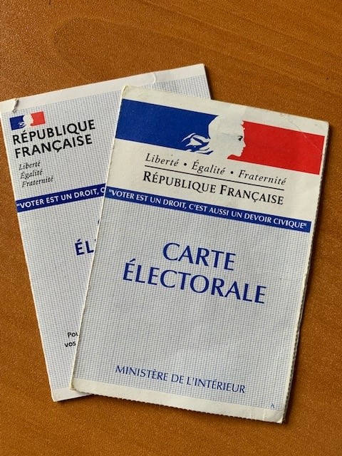 Titres permettant aux électeurs français de justifier de leur identité
