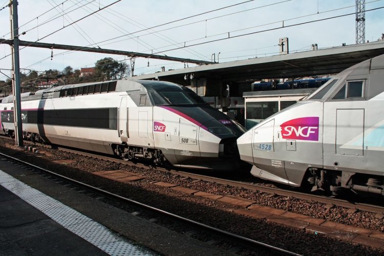 Renforcement de la ligne ferroviaire Paris-Chambéry-Annecy&nbsp;: Loïc HERVÉ obtient des garanties
