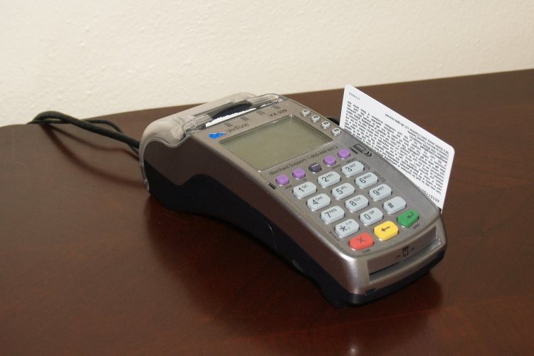 COVID-19&nbsp;: pour la généralisation du paiement sans contact
