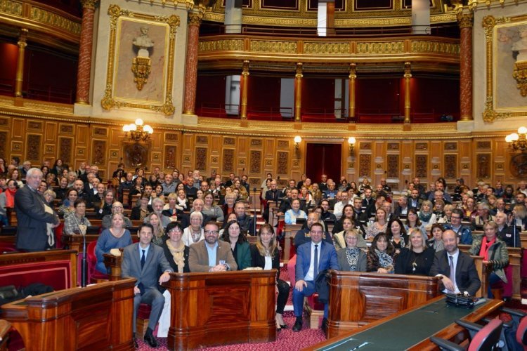 Accueil des Maires de la Haute-Savoie au Sénat
