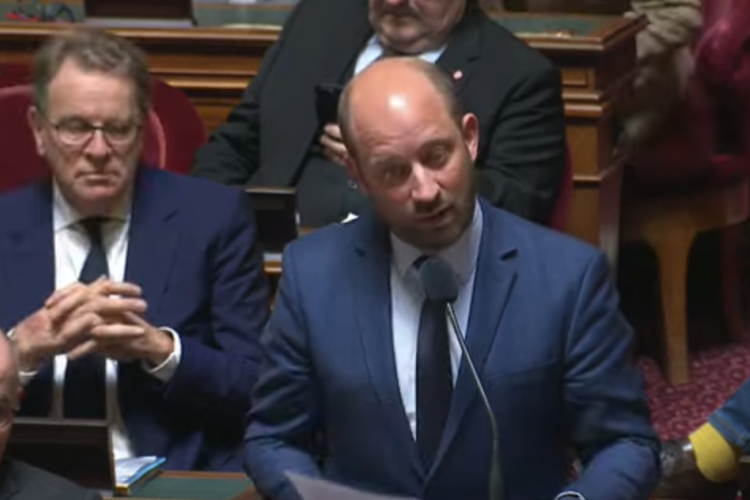 Indemnisation chômage des travailleurs frontaliers&nbsp;: Loïc HERVÉ alerte la Ministre du Travail
